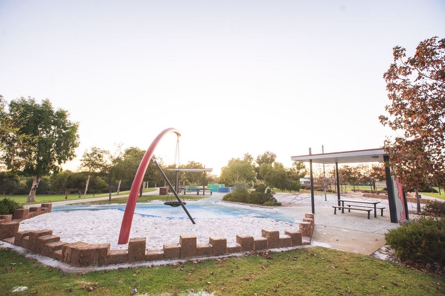 Baldivis Grove for Frasers Property, photograph 42 of 50 by Jungle Creative